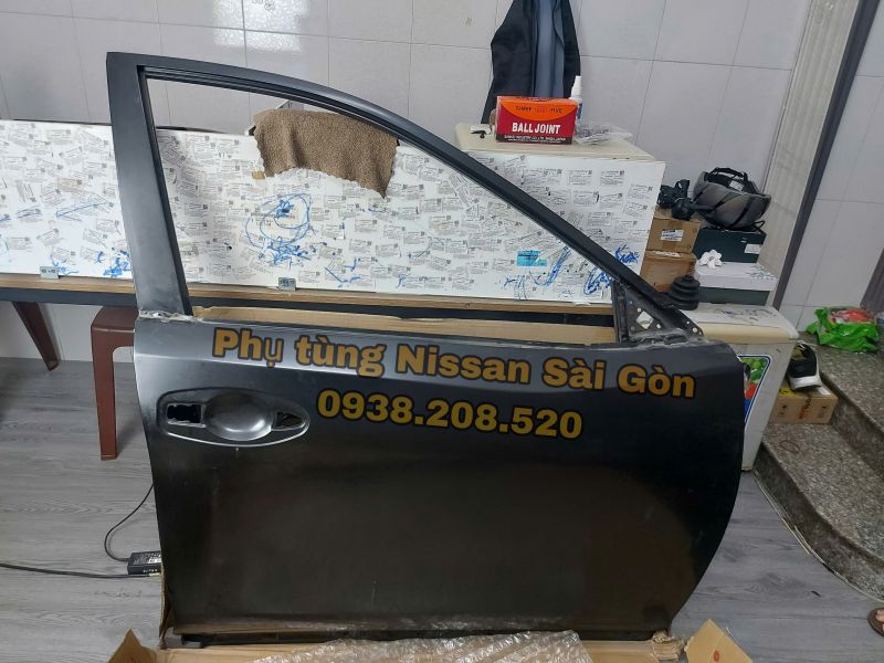 Cánh cửa trước bên phải X-Trail H010M-4CBMA