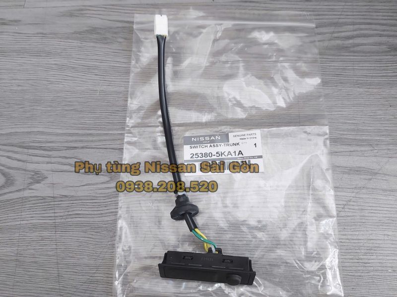 Công tắc bật cốp sau Terra 25380-5KA0A và 25380-5KA1A