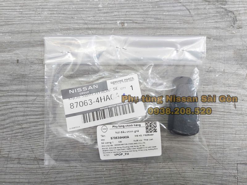 Ốp công tắc dưới ghế trước bên trái Navara Pro4x 87063-4HA0A