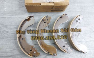 Guốc phanh sau Livina D4060-1UY6A