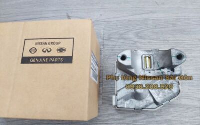 Khoá vô lăng Navara Pro4x 48700-3JA0B