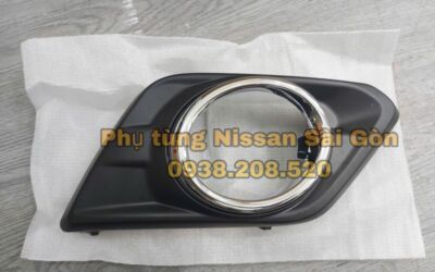 Ốp đèn cản trước bên phải X-Trail 62256-4BA0B
