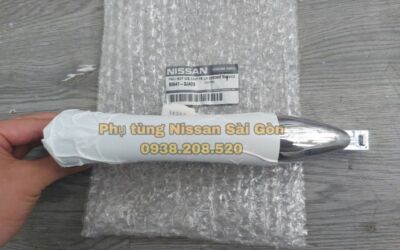 Tay nắm cửa trước dài bên trái Infiniti 80641-3JA0B