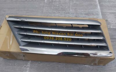Mặt calang bên phải Tiida (Hàng tốt) 62320-ED900