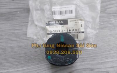 Cao su cân bằng trước Sunny (Chính hãng India) 54613-1HA0E