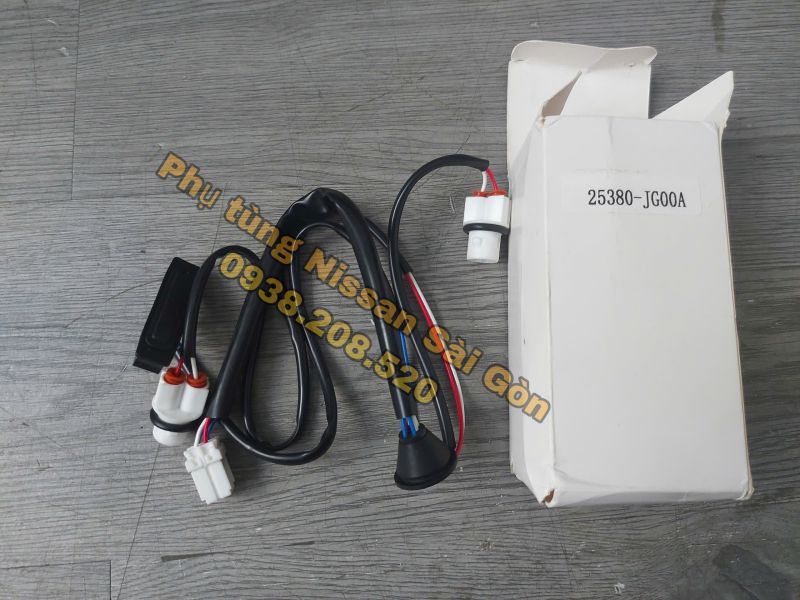 Công tắc bật cốp sau X-Trail (Hàng tốt) 25380-JG00A