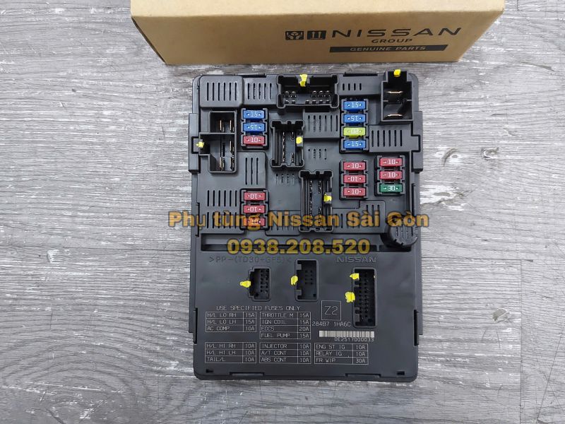 Hộp cầu chì IPDM Sunny 284B7-1HA6C